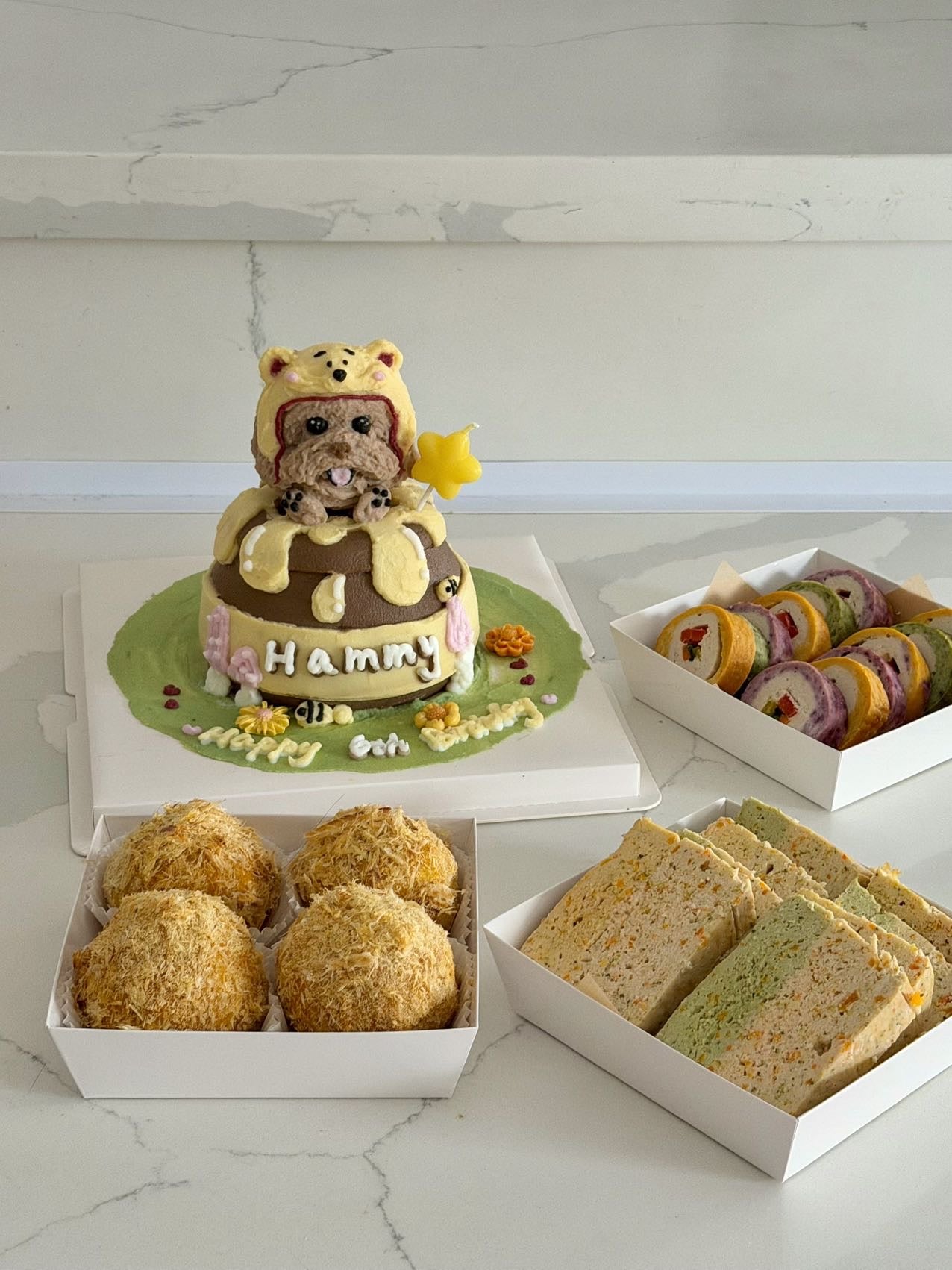 Honey Pot Bear Masterpiece | The Sweetest Scoop