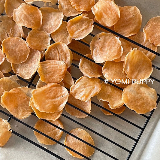 The Maritime & Meadow Crisp | Salmon & Chicken Snaps